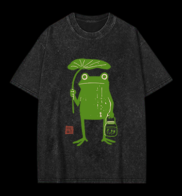 Frogs Taking Shelter From The Rain  Vintage Washed 100% Cotton T-Shirt
