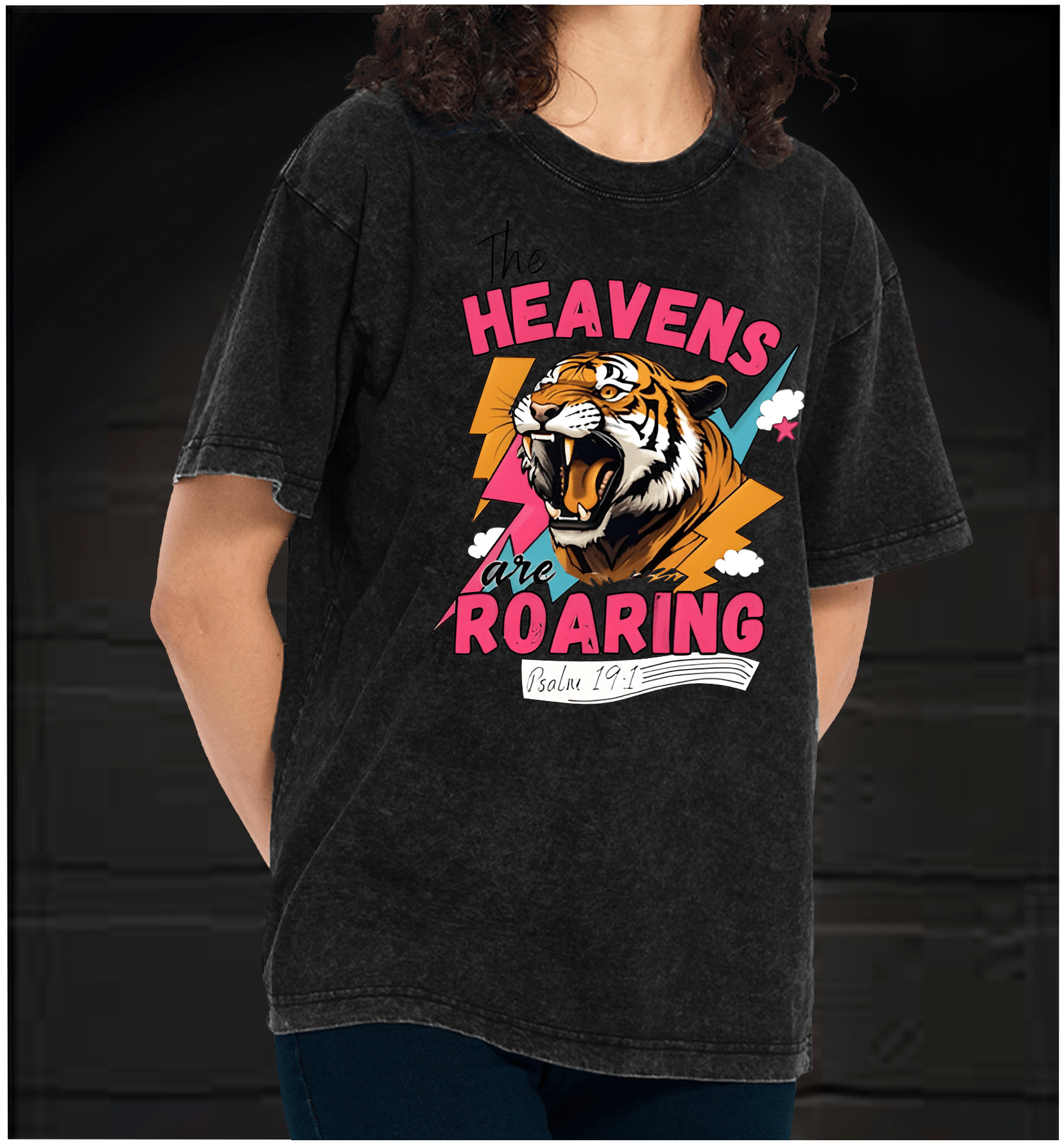 Tiger??£¤s Heavenly Roar Vintage Washed 100% Cotton T-Shirt - TheDrunkShark